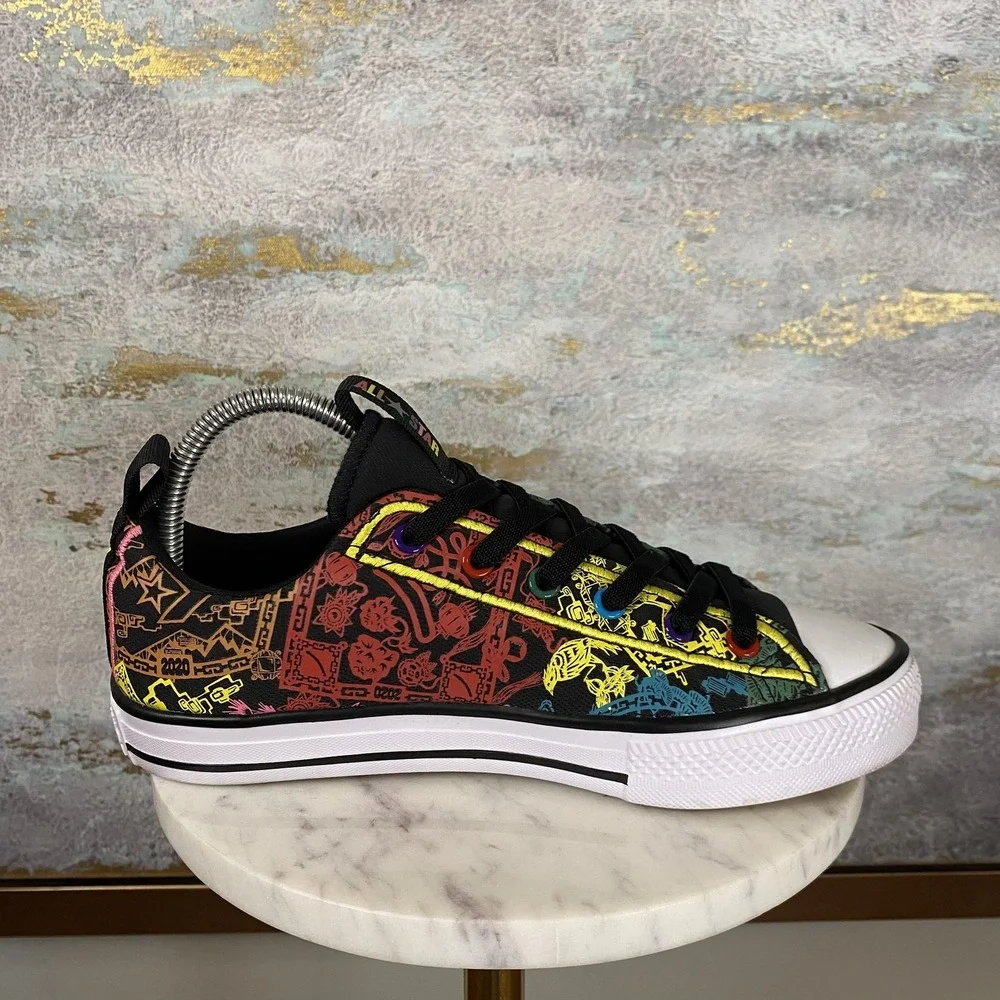 Converse All Star Shoes Youth Size 6 Black Multicolor Canvas Low Top Sneakers